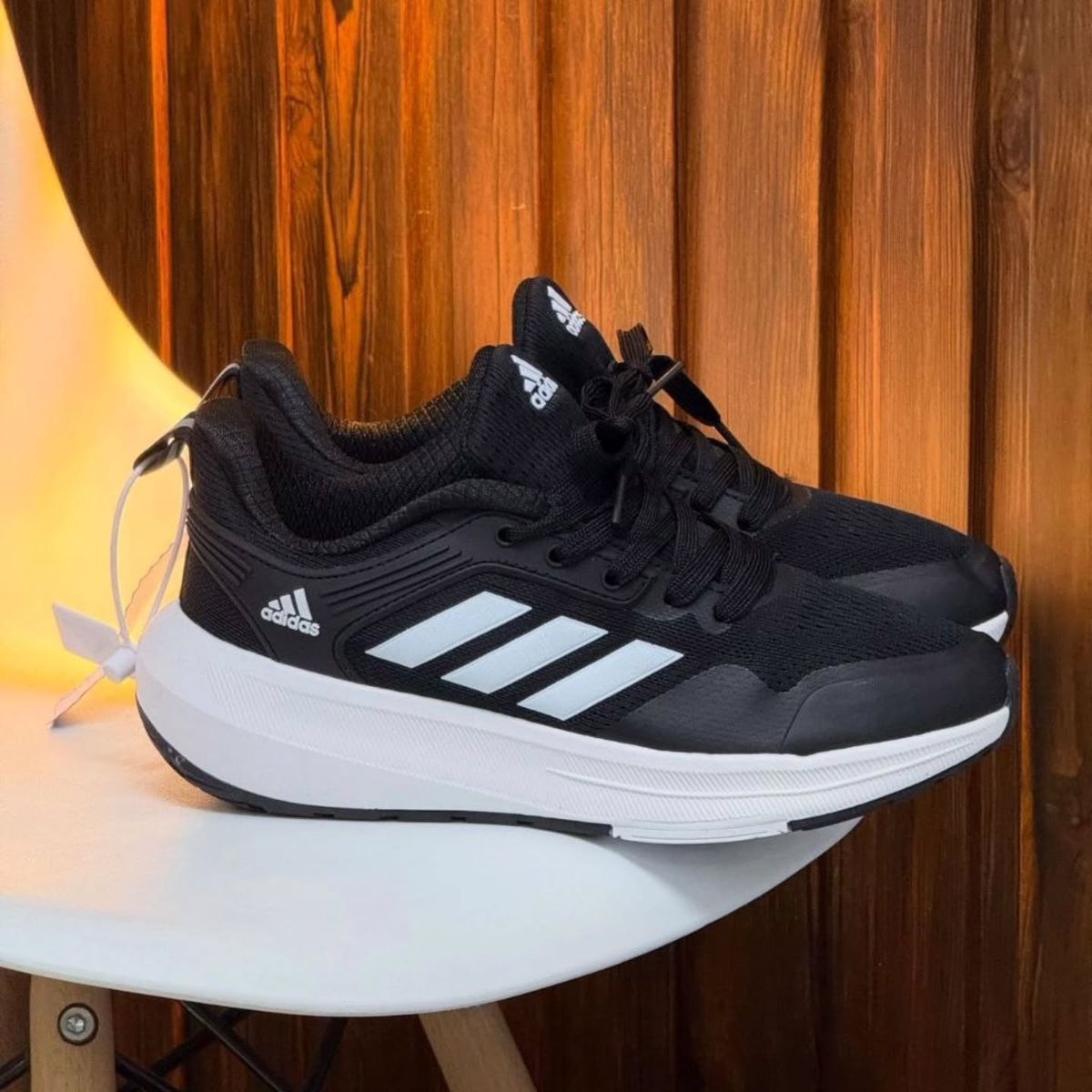 ADIDAS BOUNCE RUNNING